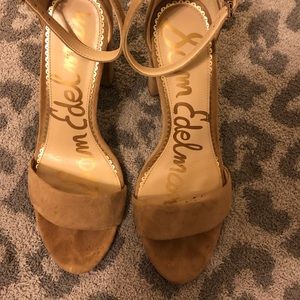 Sam Edelman Yaro Heels in Tan
